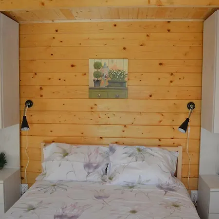 Bamboo Πανσιόν